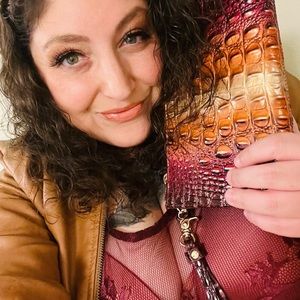 Meet your Posher, Karen